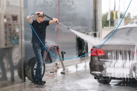 Condiciones extremas: qué recomiendan los expertos al momento de lavar el auto durante el invierno en EE.UU. imagen-9