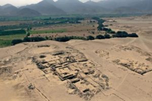 Arqueólogos descubrieron enterrada una antigua pirámide oculta durante milenios imagen-3