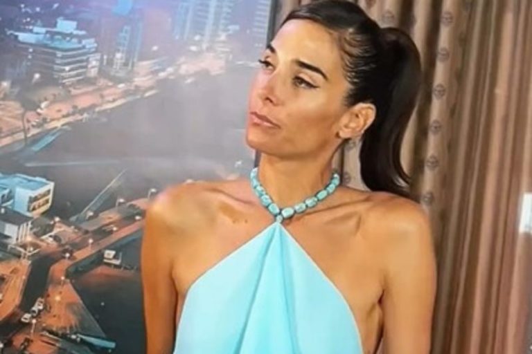 El jugado look de Juana Viale para su segundo programa desde Mar del Plata: transparencias y un detalle de lujo imagen-5