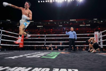 Final épico: cuando peor estaba, el argentino Mirco Cuello venció al mexicano Christian Olivo por KOT en el décimo round imagen-14