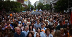 Dolor y duras críticas de la AMIA en el acto por la familia Bibas y para exigir la liberación de los rehenes de Hamas imagen-2