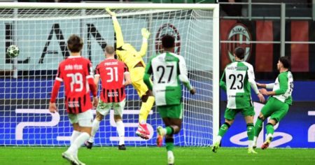 Champions League: la inexplicable simulación del francés Theo Hernández y el golazo argentino que hizo festejar a Feyenoord ante Milan imagen-15