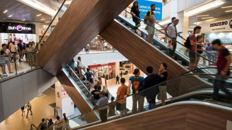 Los tres productos estrella que más buscan los argentinos en los shoppings de Chile imagen-5