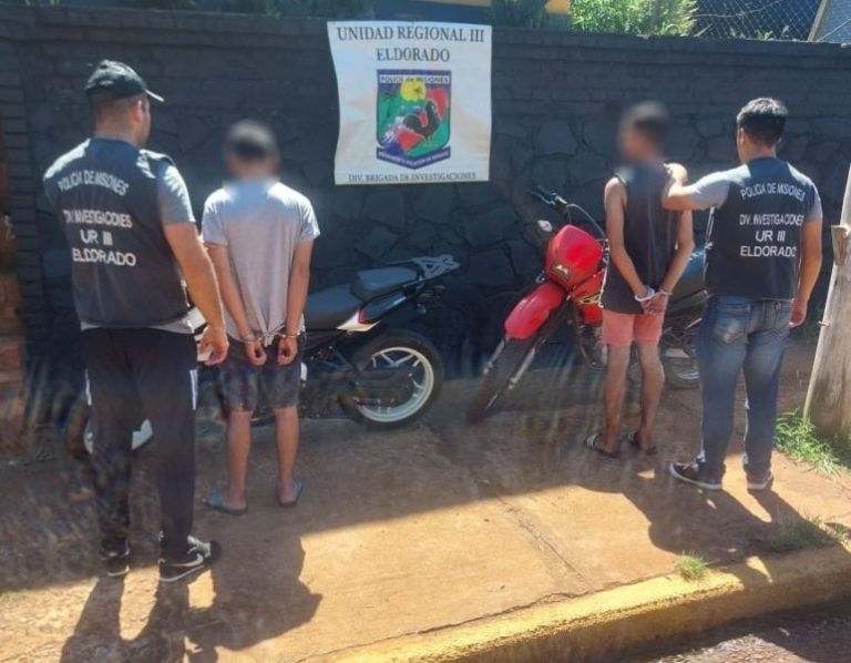 Realizaban enduro con motos robadas en Buenos Aires y fueron detenidos en Eldorado imagen-5