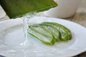 Cómo preparar una crema facial con aloe vera para hidratar y rejuvenecer la piel imagen-1