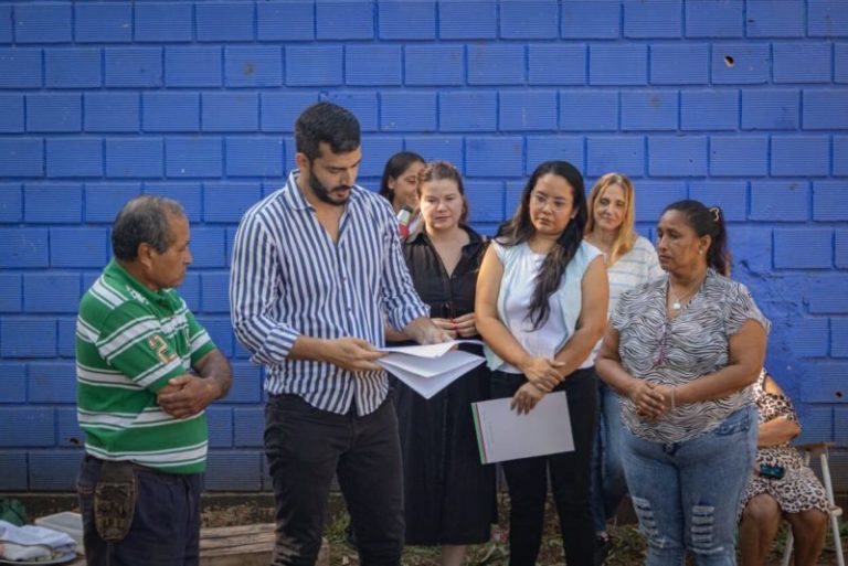 El barrio A4 renueva la identidad de sus calles con nombres de árboles y aves autóctonas imagen-5