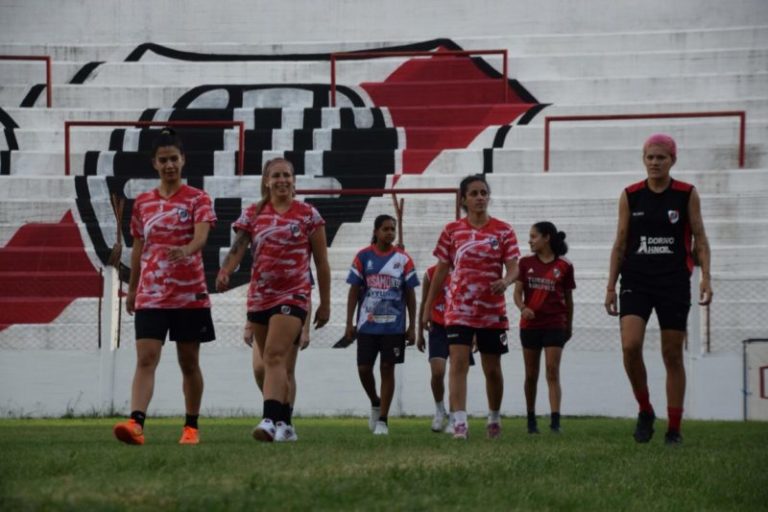 Fútbol: Guarani – Gimnasia de La Plata, con sede y horario confirmado para la Copa Federal Femenina imagen-4