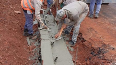 Obras Públicas: Avanzan los mantenimientos de calles de barrio Günther imagen-8