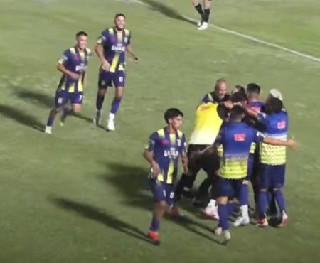 Fútbol: Mitre ganó, goleó, es campeón y logró el ascenso al Federal «A» imagen-8