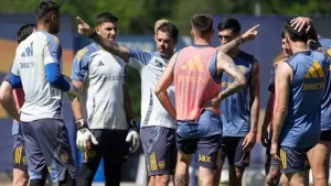 Muchas bajas y un "castigado": los convocados de Boca vs. Independiente Rivadavia - TyC Sports imagen-1