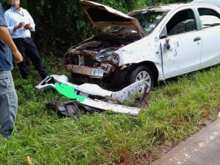 Rápida intervención de bomberos en un accidente sobre ruta nacional 12, en Iguazú: sin víctimas imagen-20