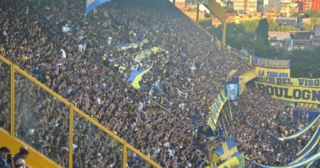 Habló la Bombonera: el canto inevitable antes del partido clave ante Alianza Lima imagen-13