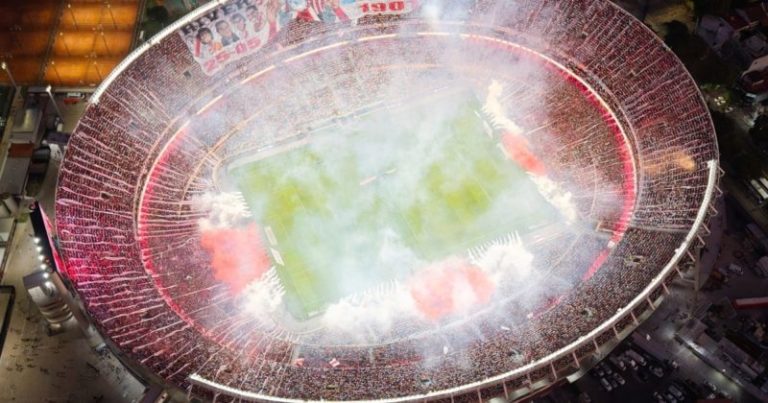 River anunció cuándo saldrán a la venta las entradas para el partido frente a Lanús imagen-5