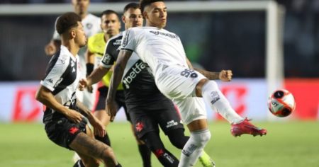 Atento Racing: Botafogo volvió a perder y con gol de otro argentino imagen-17