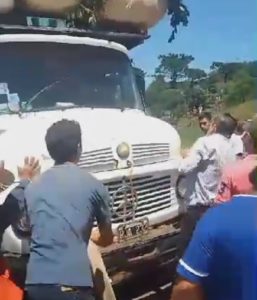 Tensión en la protesta yerbatera en San Pedro imagen-1