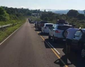 Paso Rosales: turistas enfrentan demoras de más de dos horas para ingresar a Brasil imagen-4