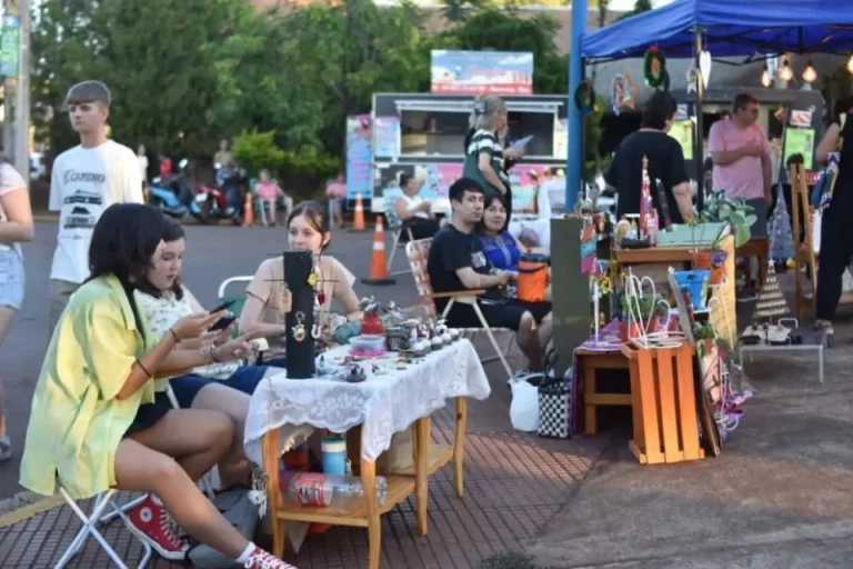 Una nueva edición de la Expo Joven se realiza en Montecarlo  imagen-5