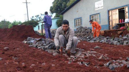 Camino a la escuela: inició la obra de Empedrado en Sixten Vick | OberaInside.com.ar La Noticia Junto a VosCamino a la escuela: inició la obra de Empe... imagen-6