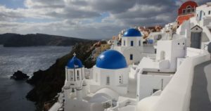 Grecia: Santorini se vacía por la oleada de sismos pese a las llamadas a la calma del gobierno imagen-4