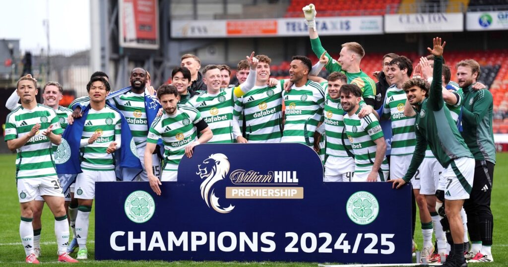 Celtic campeón en Escocia: del homenaje al Papa Francisco hasta el curioso reclamo de los hinchas imagen-46
