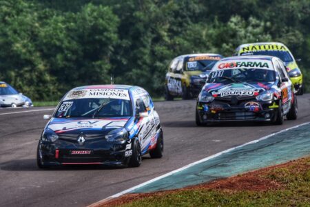 Automovilismo: el Misionero de Pista comenzó la temporada en Oberá imagen-104