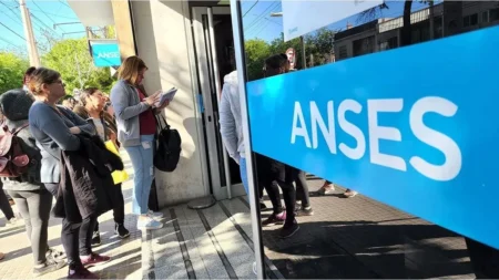 Anses: calendarios de pagos de este lunes imagen-103