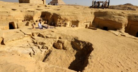 Descubren restos de una mujer pertenecientes a la civilización más antigua de Latinoamérica: este era el poder que tenían según su sepultura imagen-16