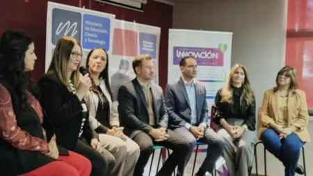 Con más de 900 egresados, lanzaron la séptima cohorte del Profesorado Técnico en Misiones imagen-24