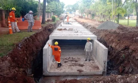 Corte de tránsito y desvíos por obra del soterramiento de avenida Quaranta en Posadas imagen-106