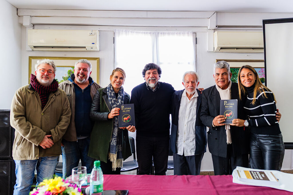 “Platero Ha Che”: la traducción al guaraní de la obra de Juan Ramón Jiménez unió la cultura iberoamericana en la Feria del Libro de Posadas imagen-5