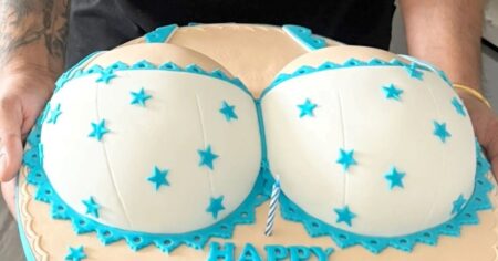 Le regalaron a su hijo de 3 años una torta con forma de pechos y explican por qué imagen-18