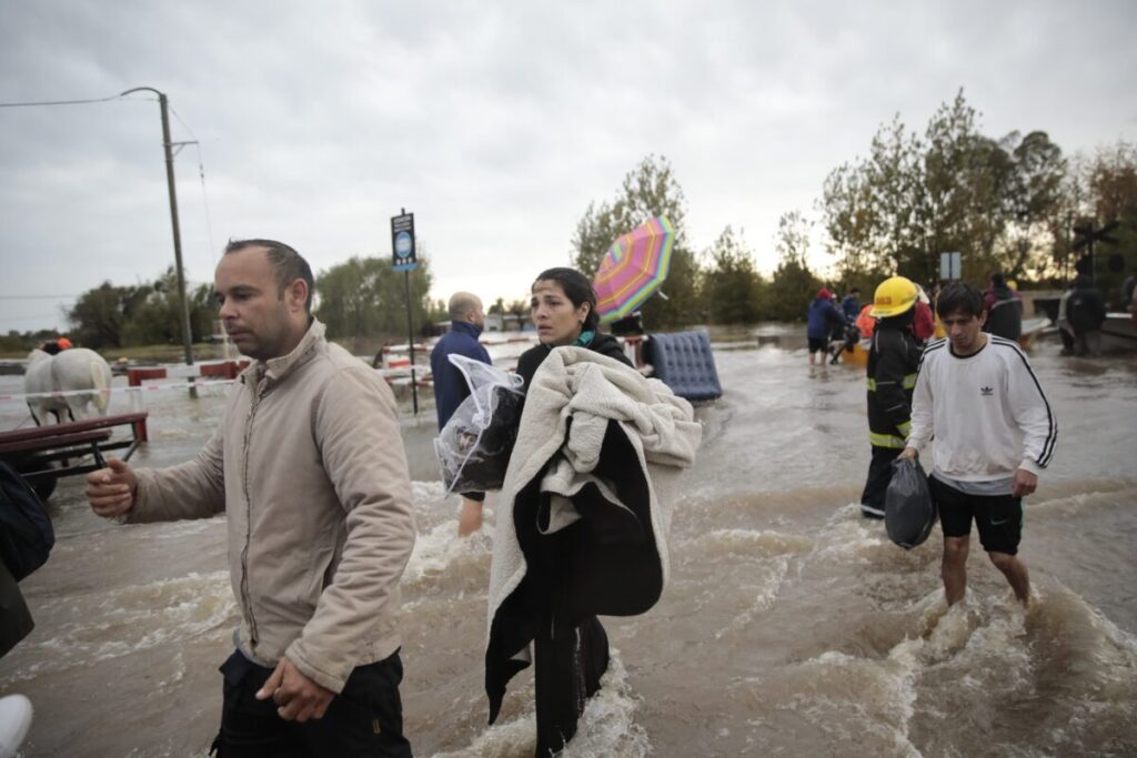 Las fotos y los videos del temporal que azota al AMBA y a la provincia de Buenos Aires imagen-4