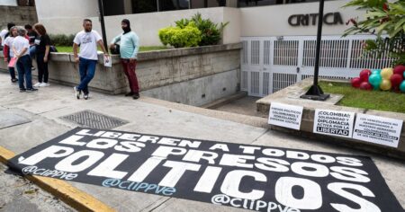 Aparece ahorcado en su celda un opositor preso en Venezuela y se reavivan las denuncias contra el régimen de Nicolás Maduro imagen-12