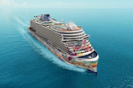 Así es el nuevo crucero de 20 pisos, con una montaña rusa acuática y tecnología de punta imagen-8