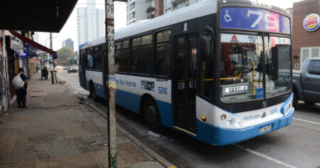 Paro de colectivos: el titular de DOTA explicó por qué no paran todas las líneas de su empresa y apuntó contra la UTA imagen-12