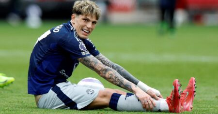 ¿Cuánto pretende llevarse el Manchester United por una transferencia de Alejandro Garnacho al Chelsea? imagen-19