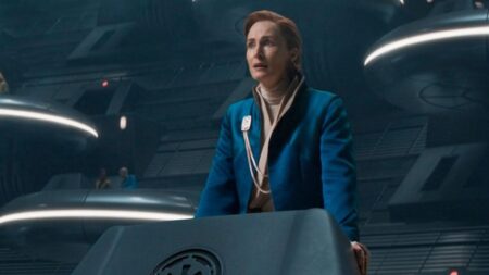La temporada 2 de 'Andor' y el discurso más importante de la historia de Star Wars: “Lo arriesga todo con la valentía de su voz” imagen-7