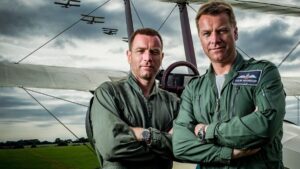 Colin McGregor, el hermano piloto de Ewan McGregor, que sirvió en el equipo acrobático de élite con el apodo Obi-2 imagen-4