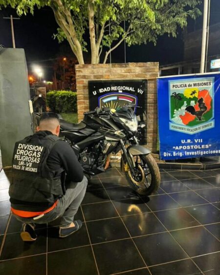 Operativos fronterizos: frustran el traslado de un vehículo robado a Paraguay imagen-6