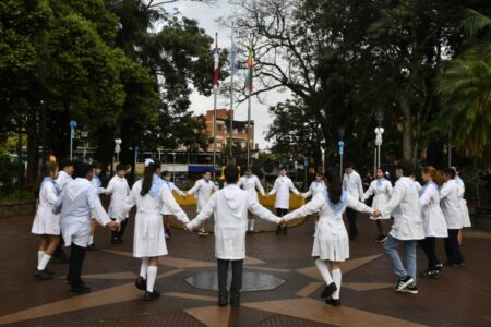 Se celebró por primera vez el Día de la Bandera de Eldorado imagen-5