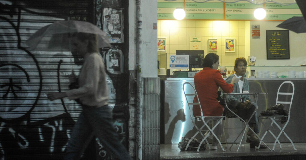 Viernes fresco en el AMBA: se mantiene el buen clima, pero las lluvias están a la vuelta de la esquina imagen-89
