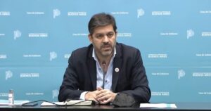 El Gobierno de Kicillof salió a jugar fuerte por la reelección indefinida de los intendentes: "La limitación es proscriptiva" imagen-2