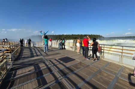 Este sábado vuelve el “Atardecer en Cataratas”: una experiencia única desde la Garganta del Diablo imagen-9