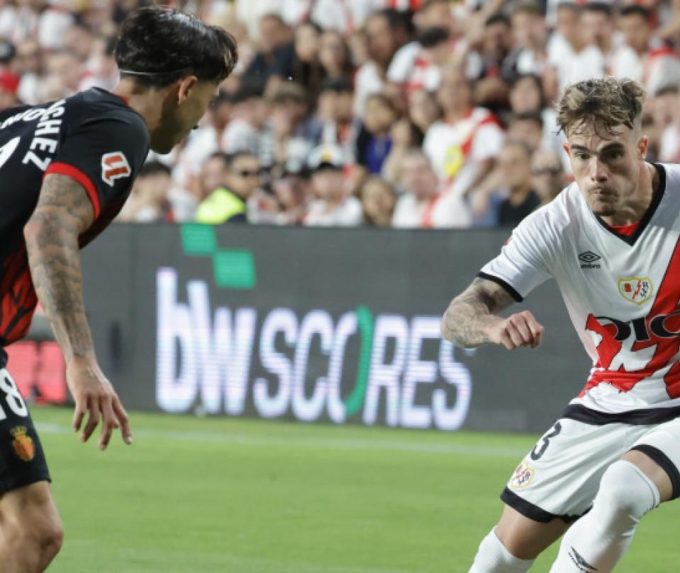 Rayo Vallecano hizo historia en España: recordaron a James Rodríguez imagen-43