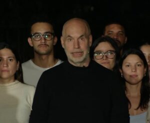 Horacio Rodríguez Larreta cerró su campaña tras una caminata de 24 horas por la ciudad de Buenos Aires imagen-1
