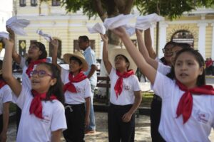 “Cuando nombró a Chiclayo casi nos agarra algo”: orgullo y emoción en la ciudad que mejor conoce al nuevo papa imagen-2