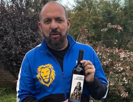 Un diputado de LLA sortea vinos a cambio de votar “el peor hecho de corrupción” en San Luis imagen-7