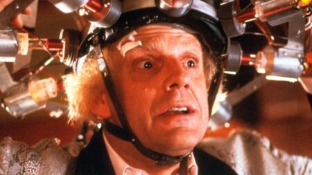 He pasado 40 años sin darme cuenta de este detalle de 'Regreso al futuro' pero es clave para entender la vida de Doc imagen-6