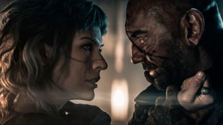 ‘Tierras perdidas’: Milla Jovovich y Dave Bautista en una mezcla de ‘Mad Max’ y ‘Dragones y mazmorras’ imagen-116