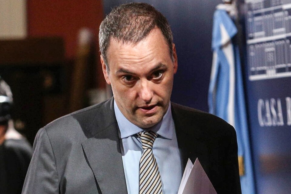Adorni suma a su campaña el odio antimigrante   imagen-94